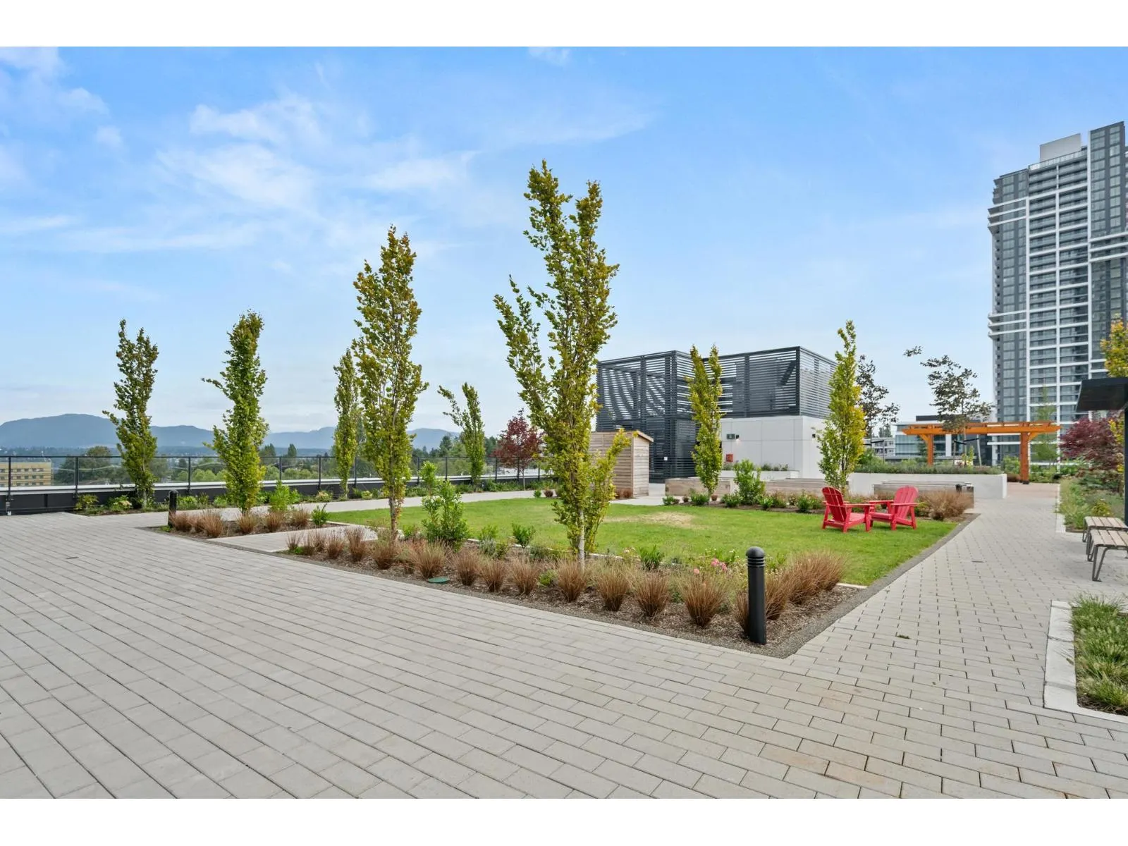 3908 10750 135A STREET