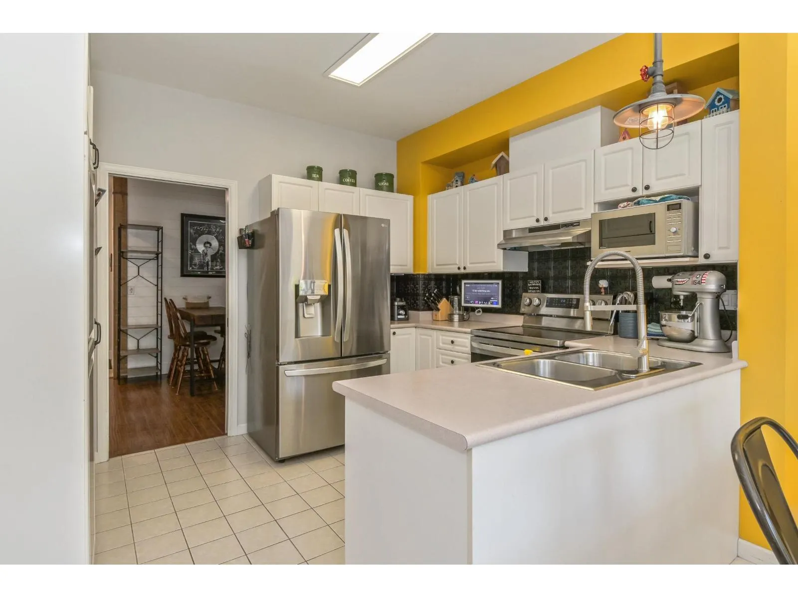 136 20820 87 AVENUE