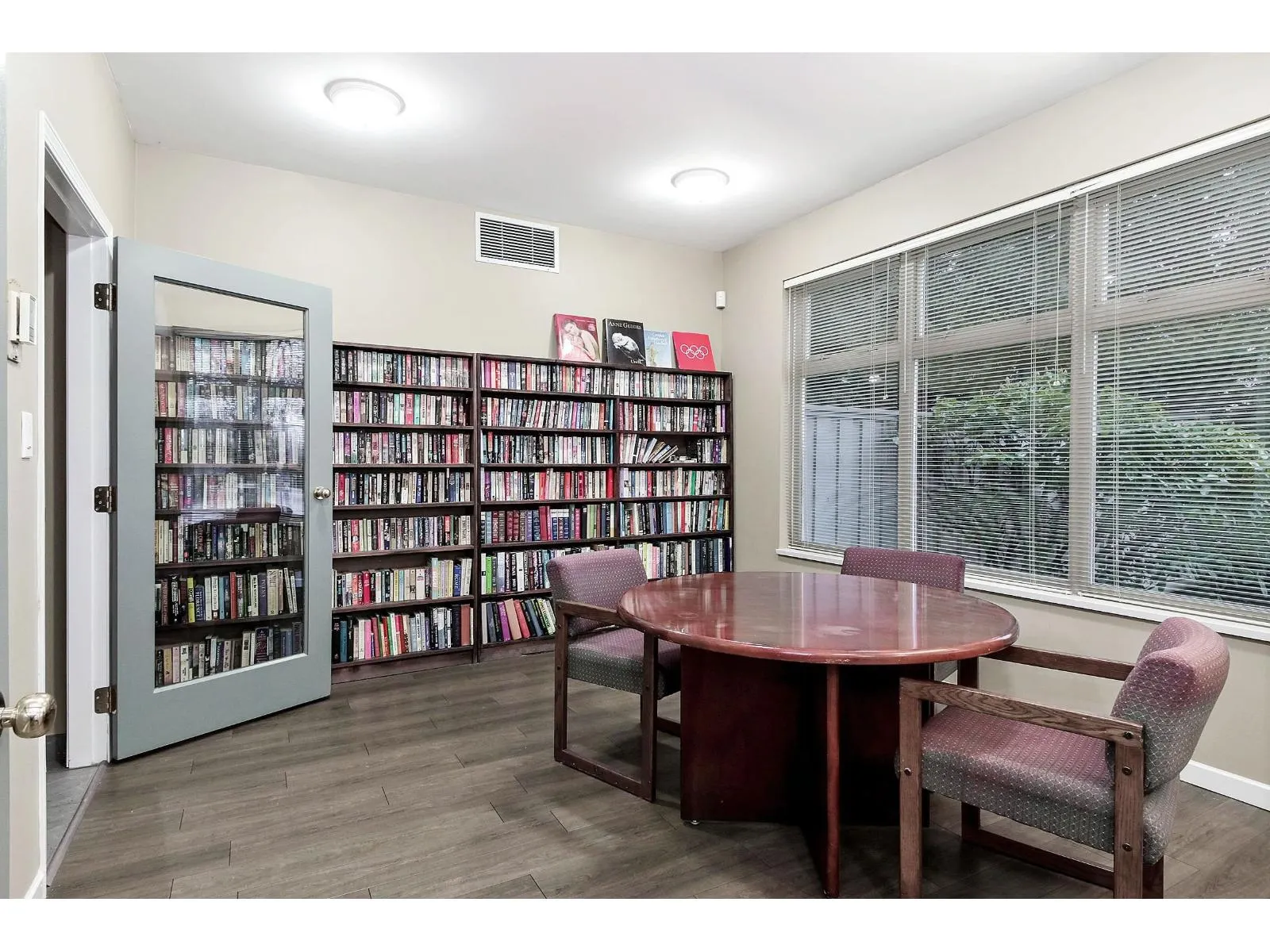 136 20820 87 AVENUE