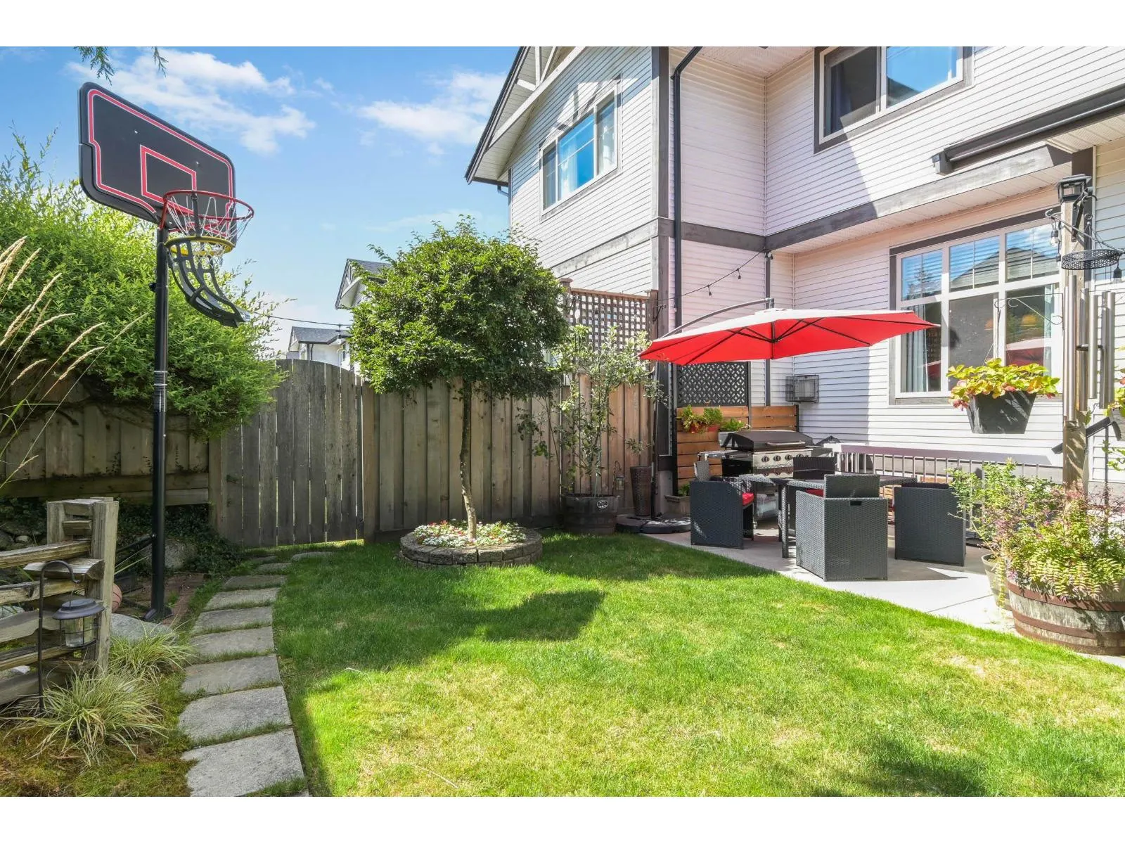 136 20820 87 AVENUE
