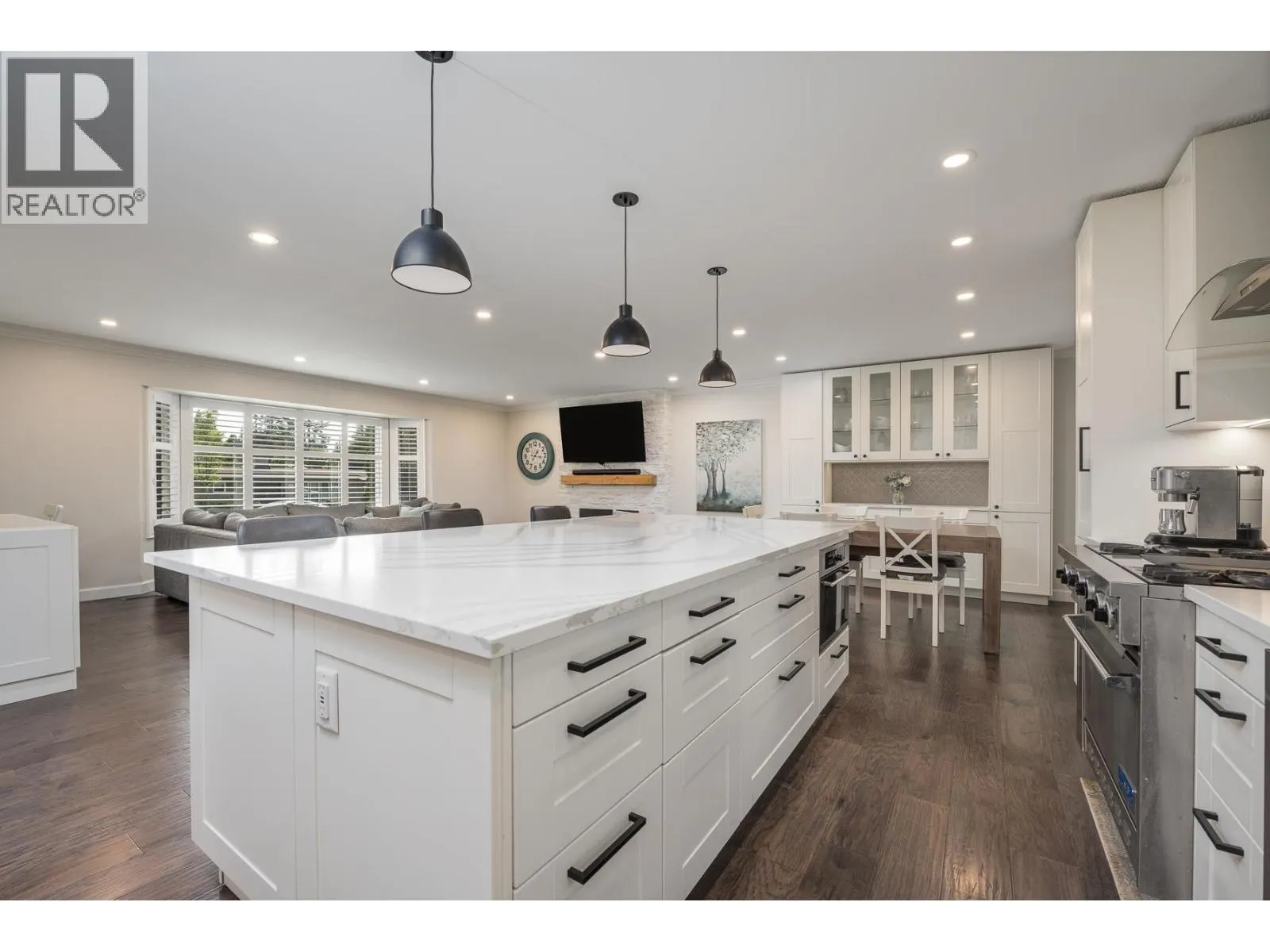 5047 ERIN WAY
