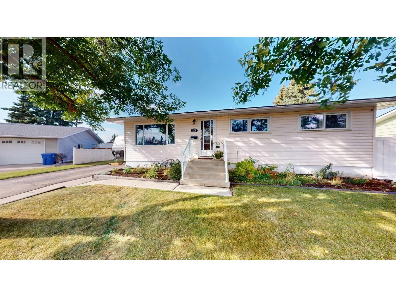 59 PRINCESS CRESCENT