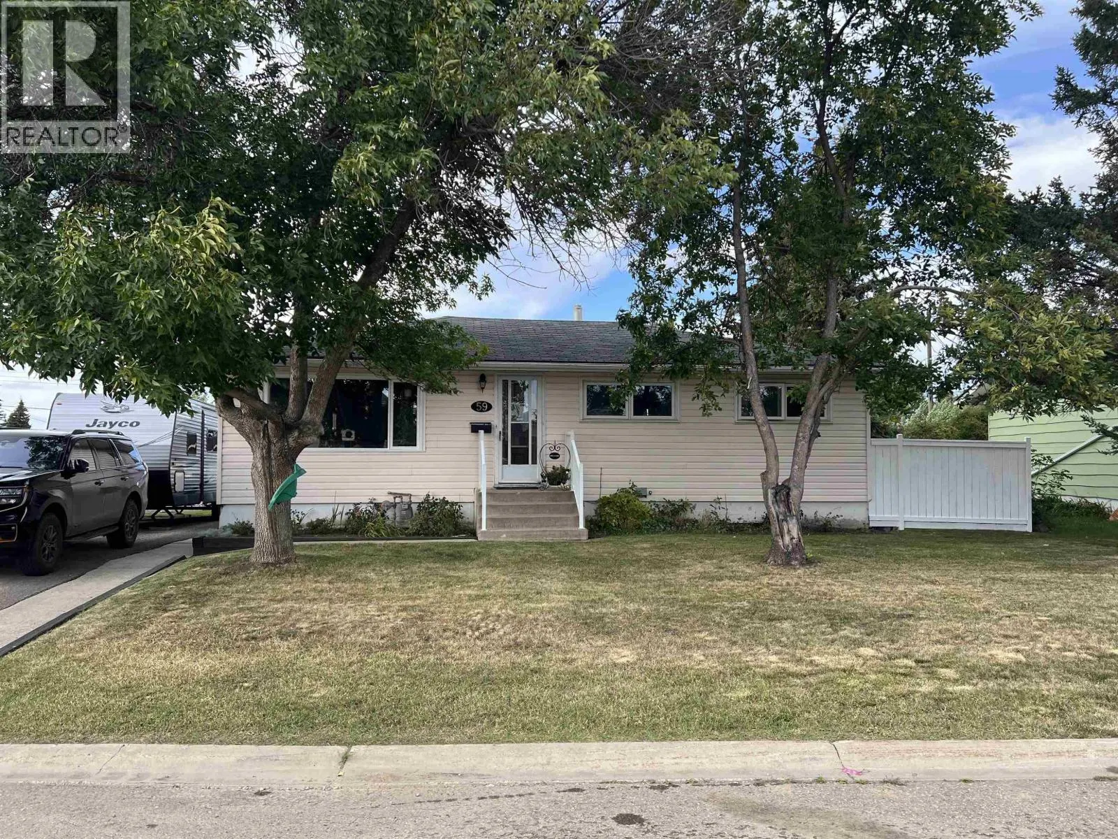 59 PRINCESS CRESCENT