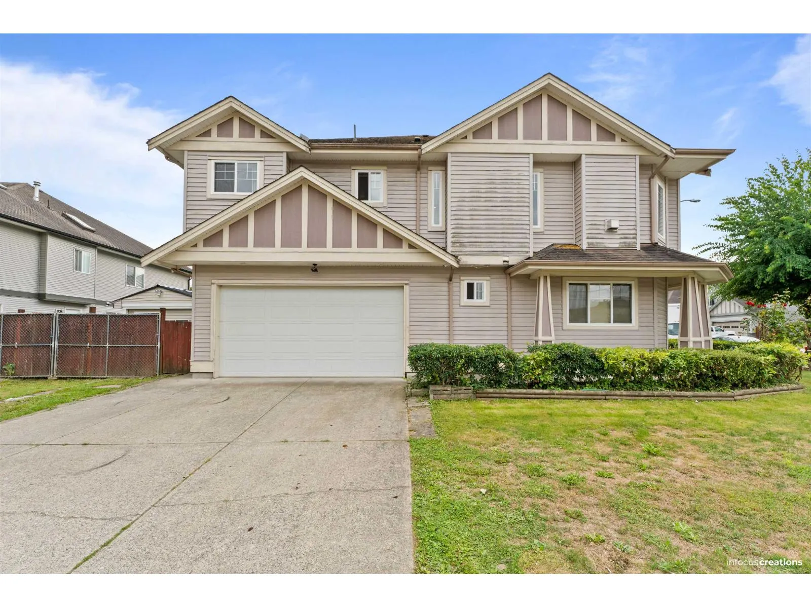 32652 LIGHTBODY COURT