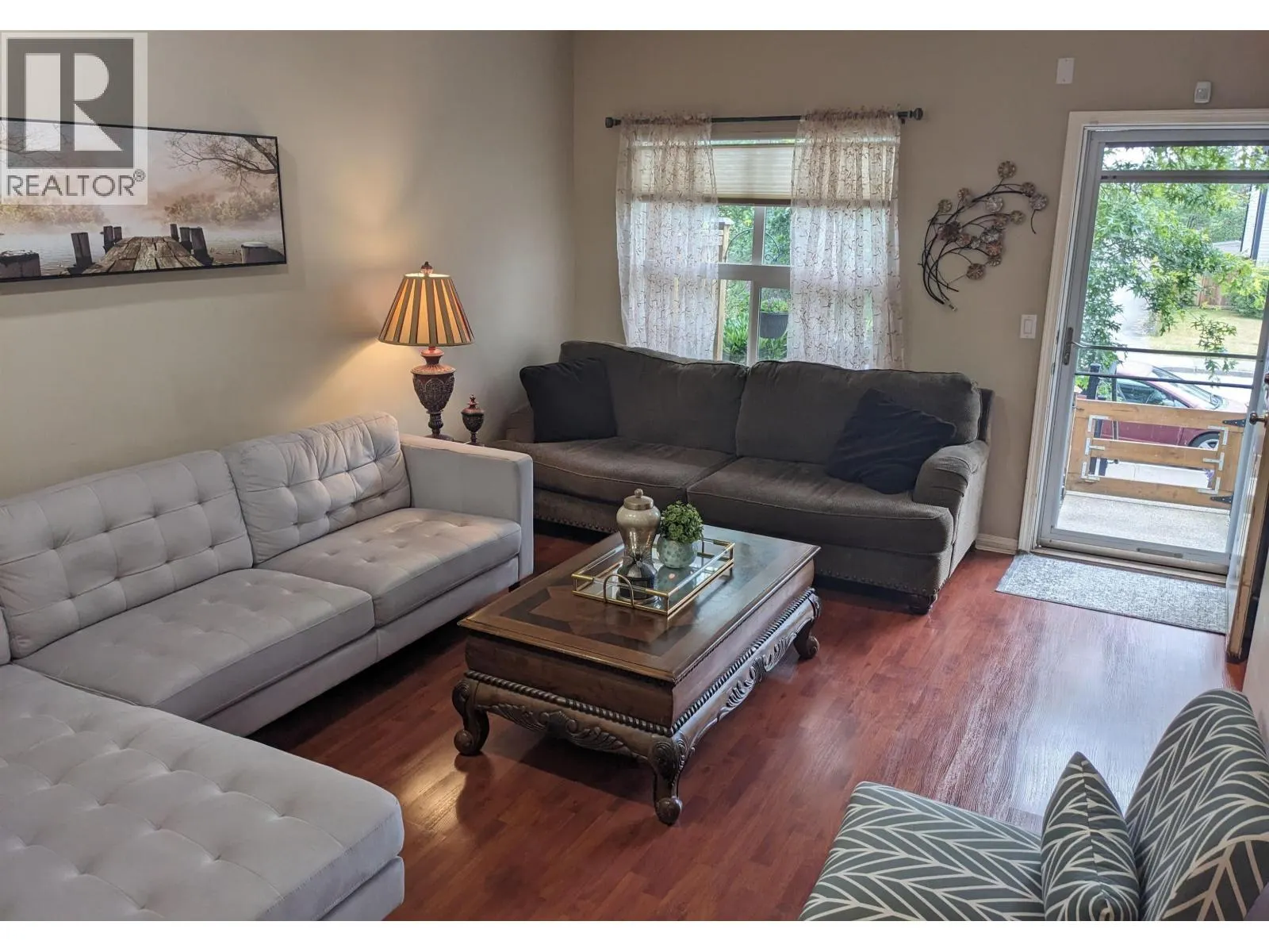 64 1055 RIVERWOOD GATE