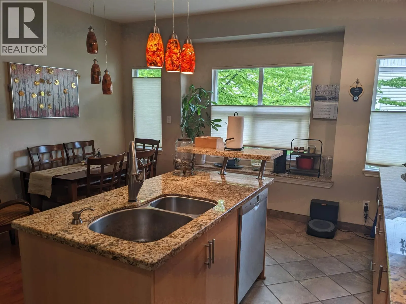 64 1055 RIVERWOOD GATE