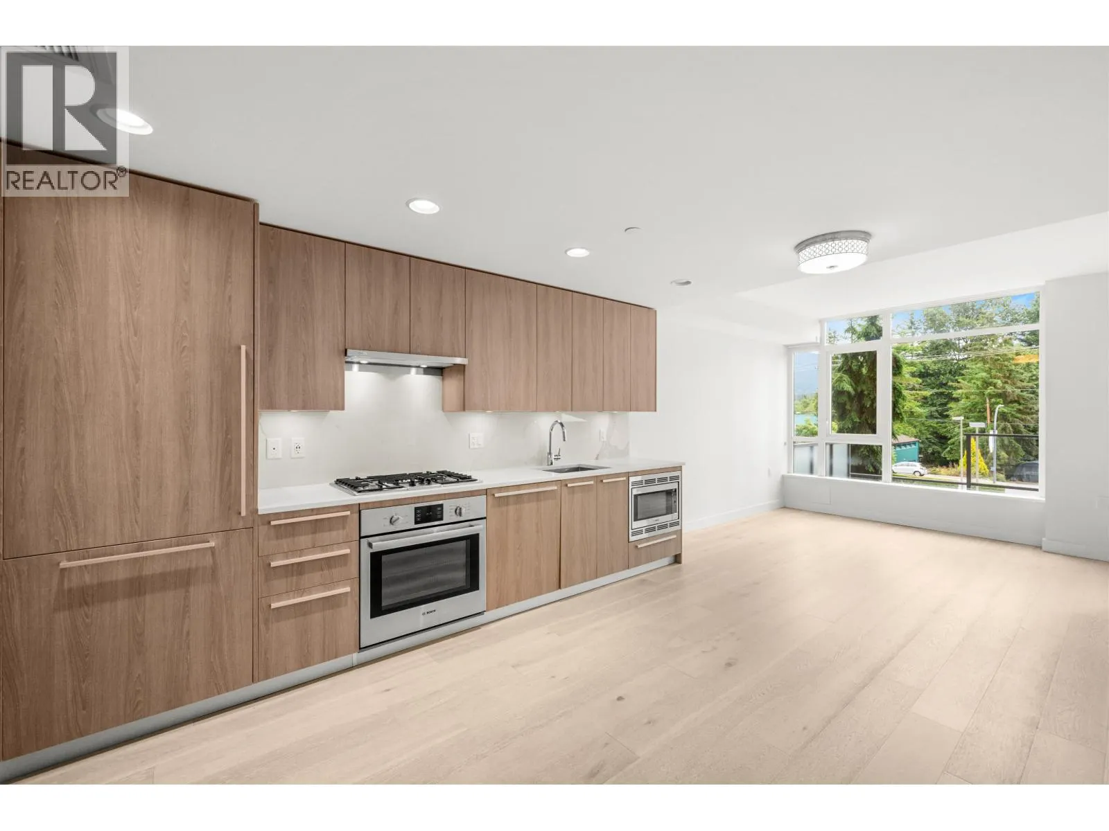 107 2738 LIBRARY LANE