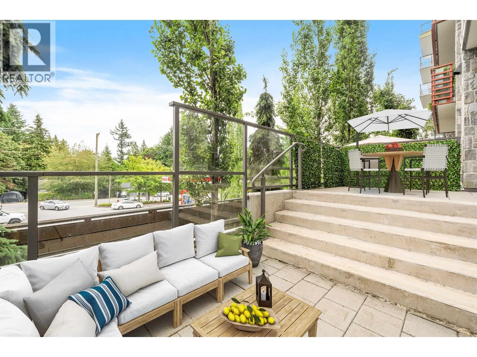107 2738 LIBRARY LANE