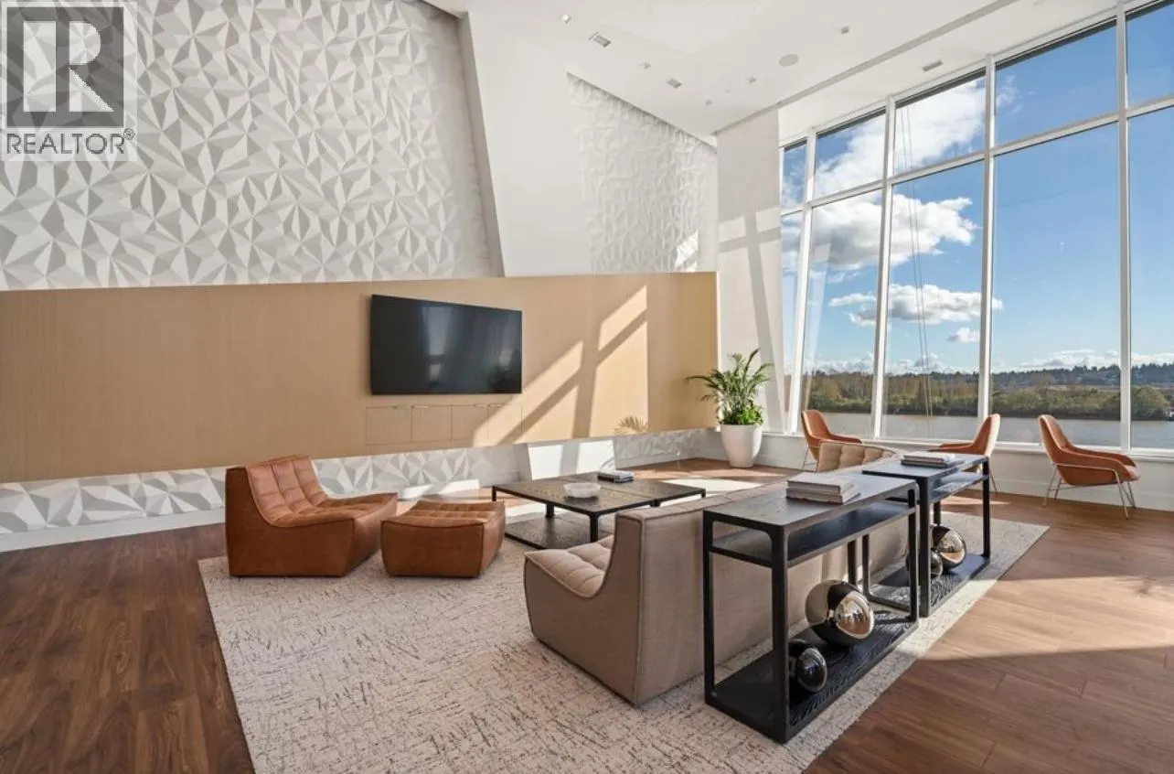 2108 680 QUAYSIDE DRIVE