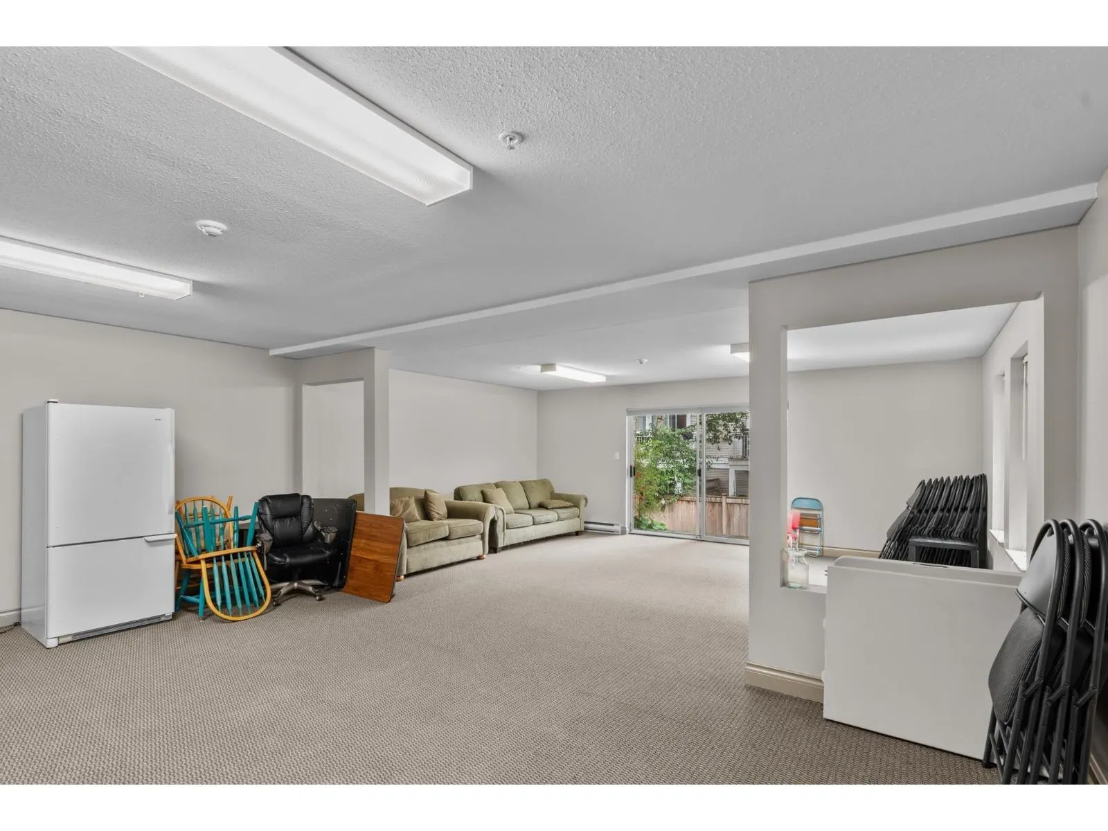 208 20881 56 AVENUE