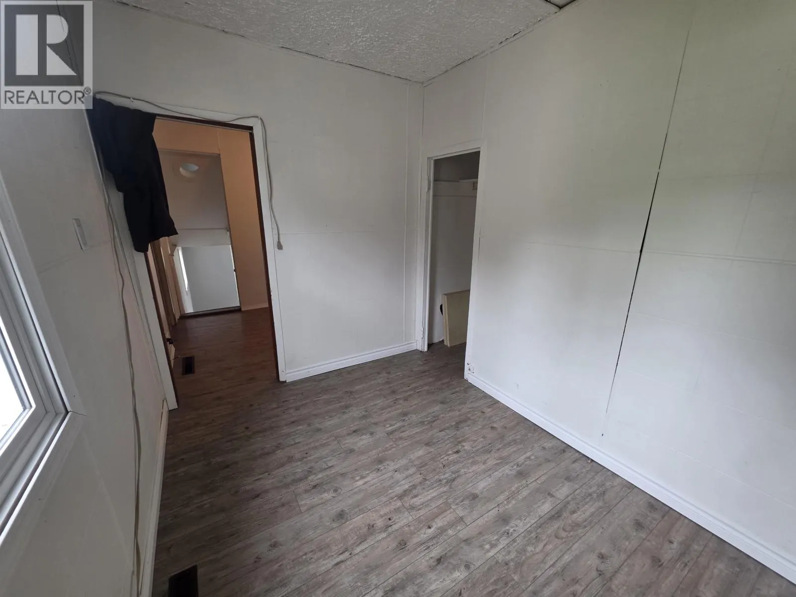 2706 KEEFER STREET