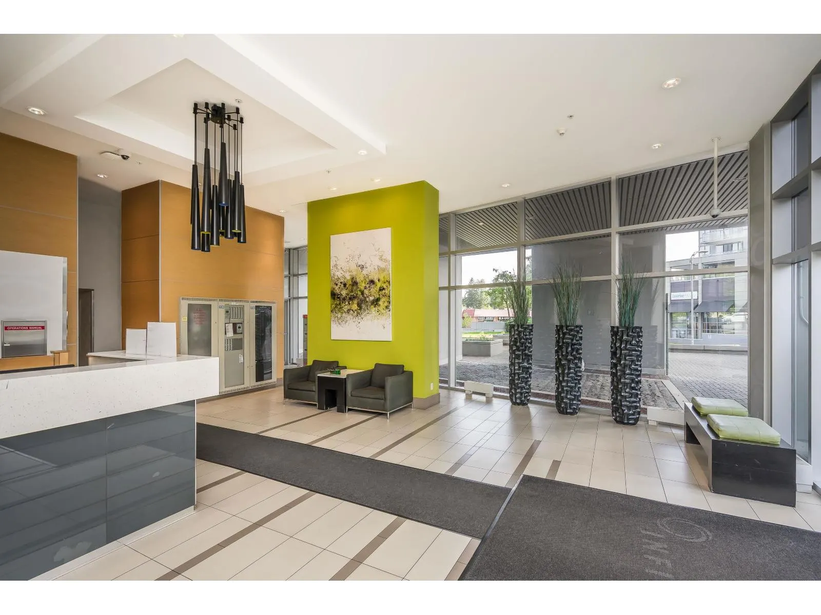 1102 13618 100 AVENUE