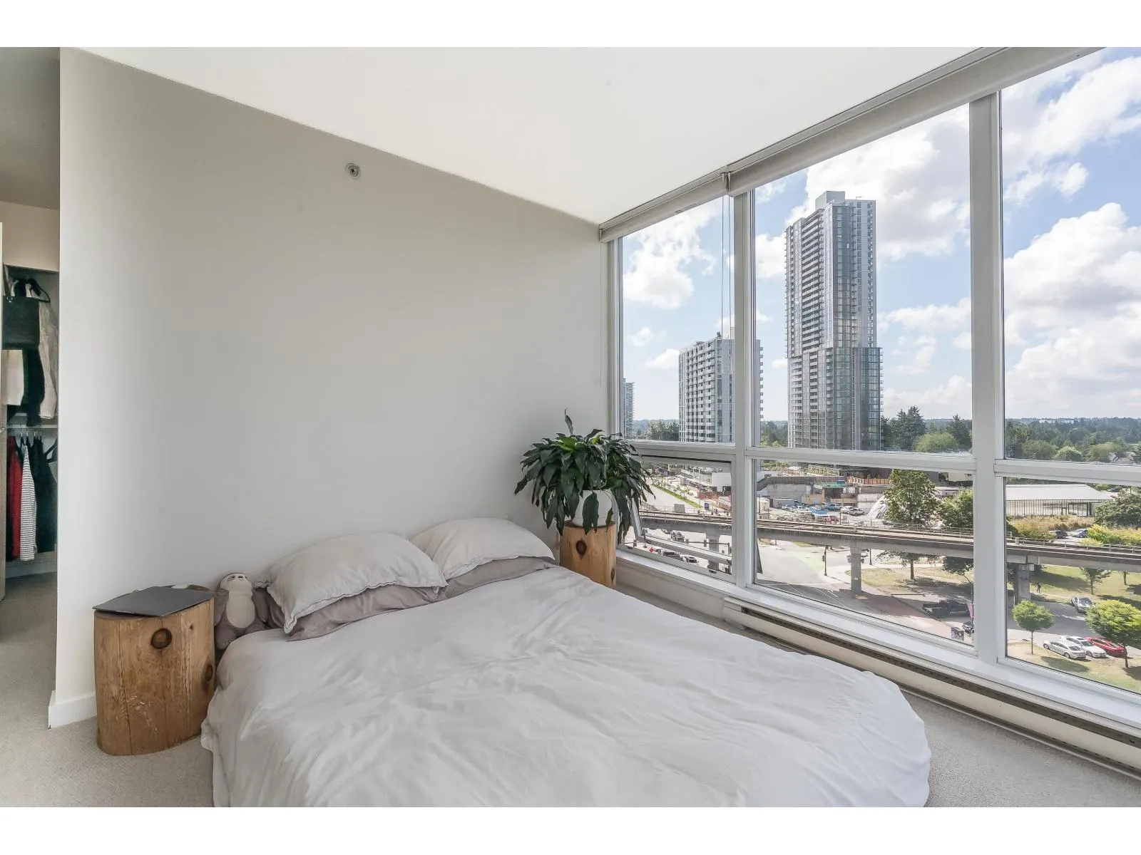 1102 13618 100 AVENUE