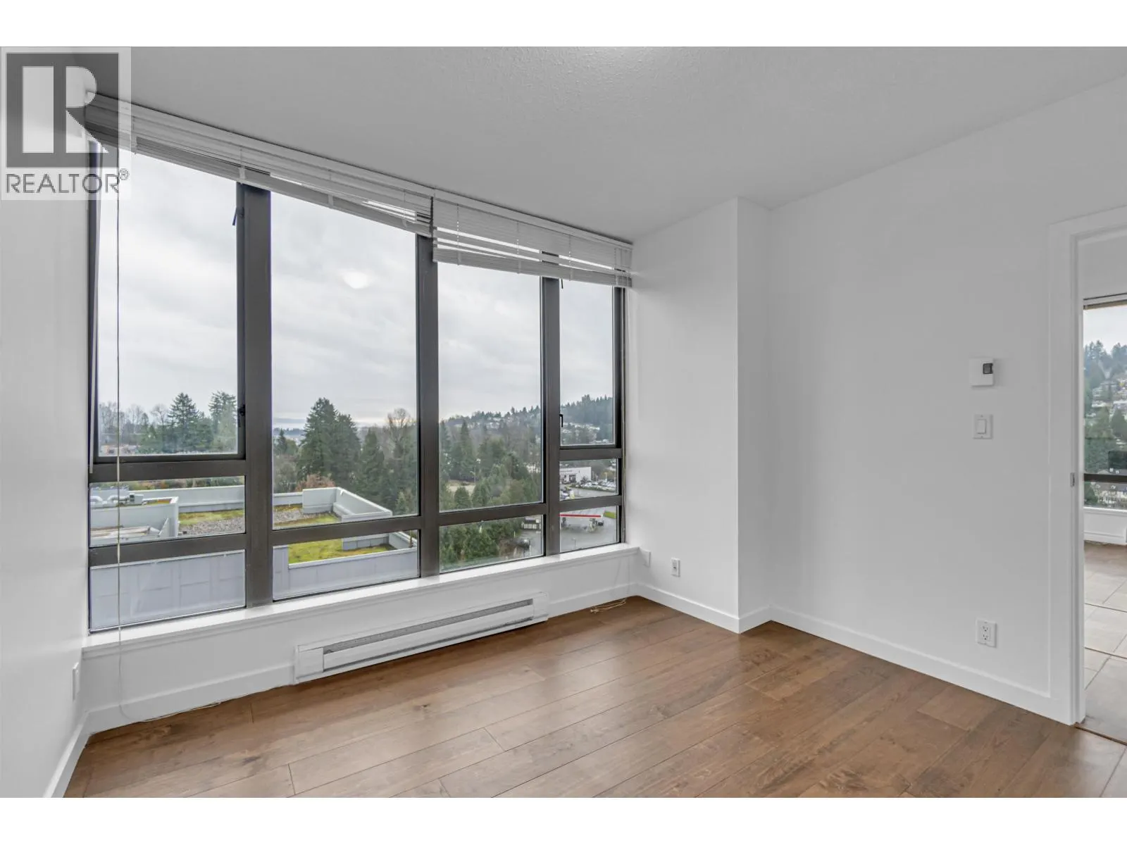 1602 400 CAPILANO ROAD