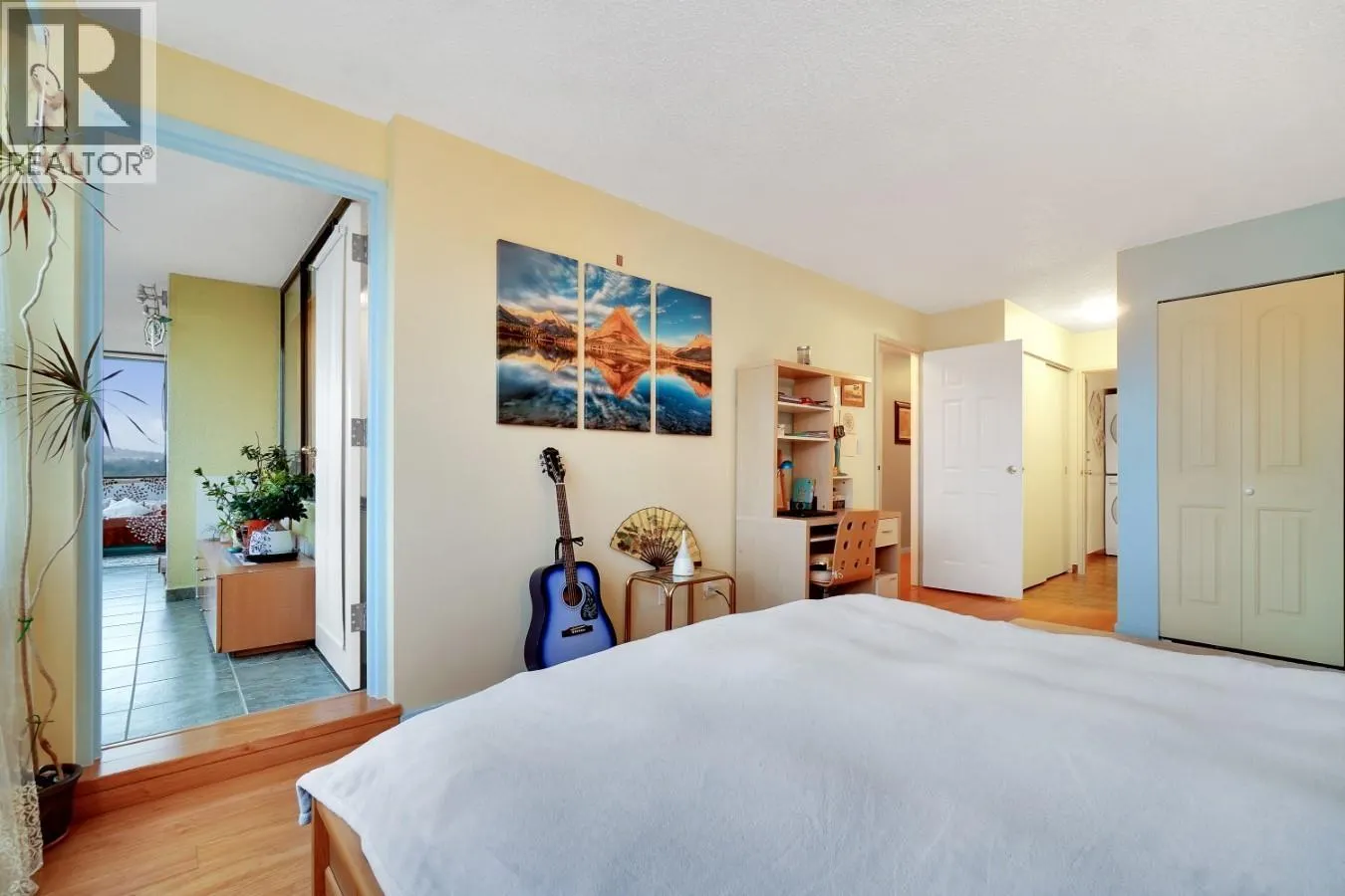 1502 2020 BELLWOOD AVENUE