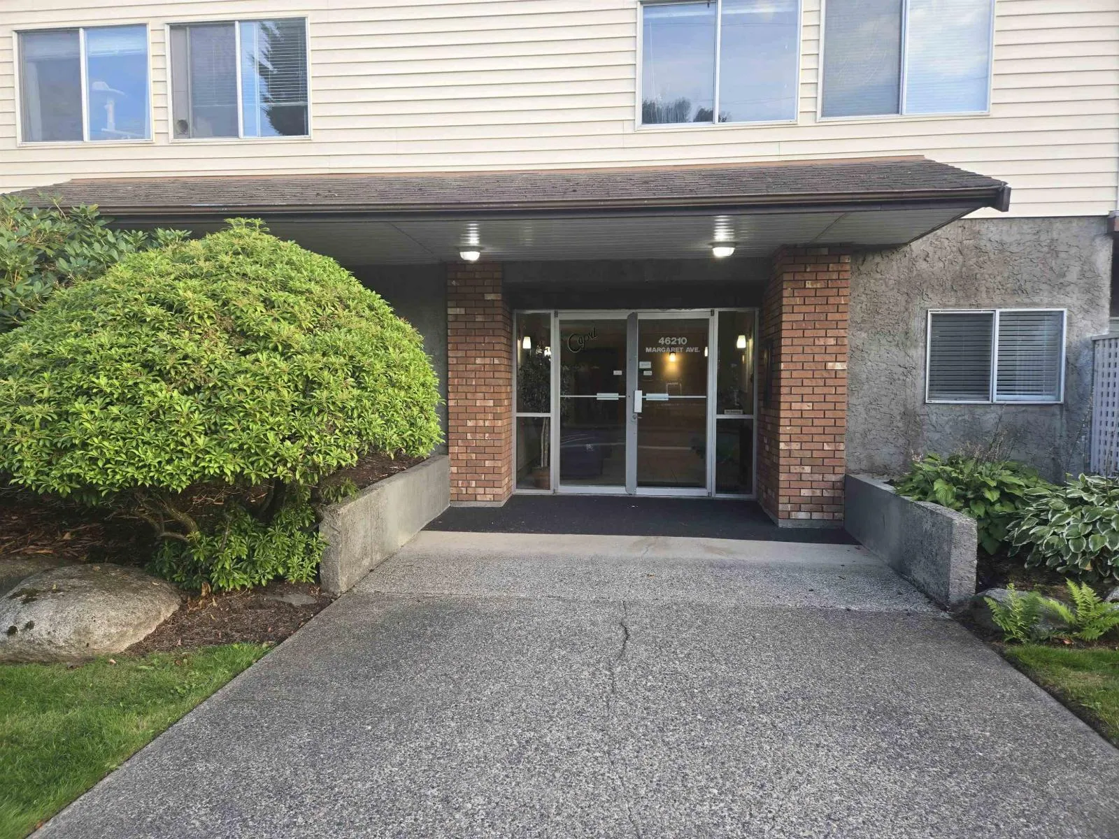 4 46210 MARGARET AVENUE|Chilliwack Proper East
