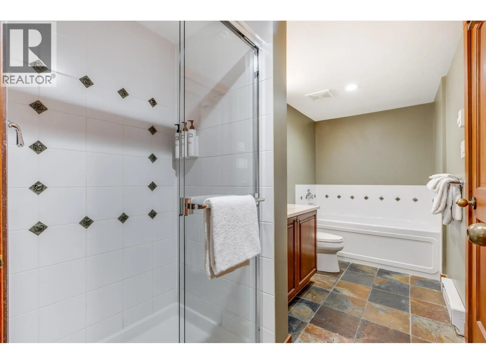 206 G2 4653 BLACKCOMB WAY