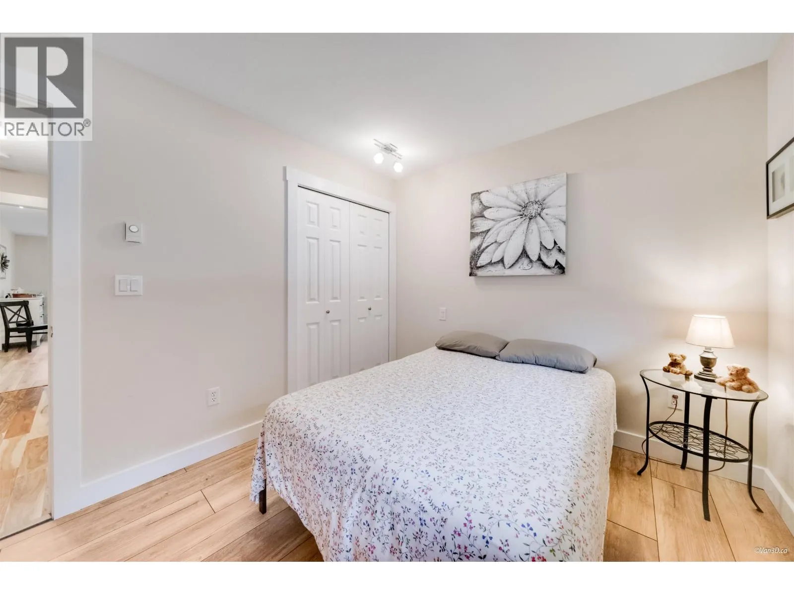 C207 4831 53 STREET