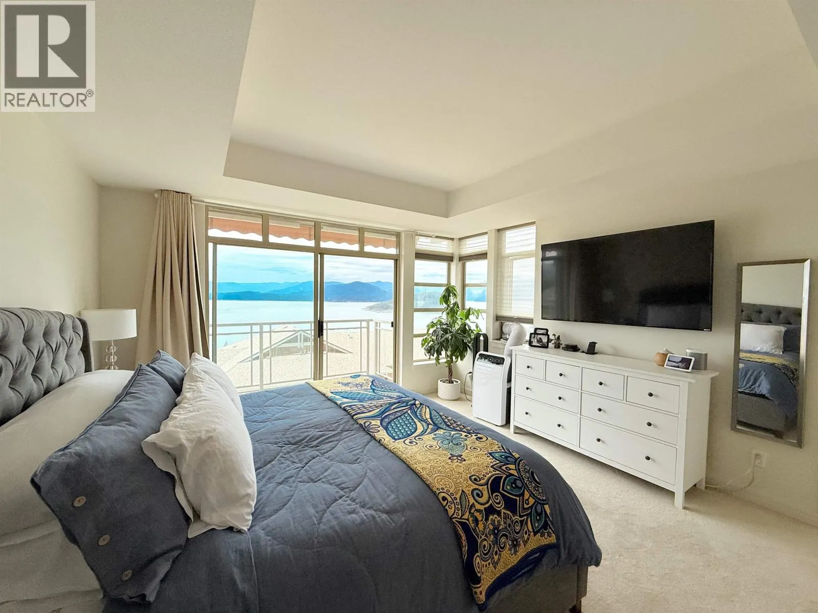 8676 SEASCAPE DRIVE