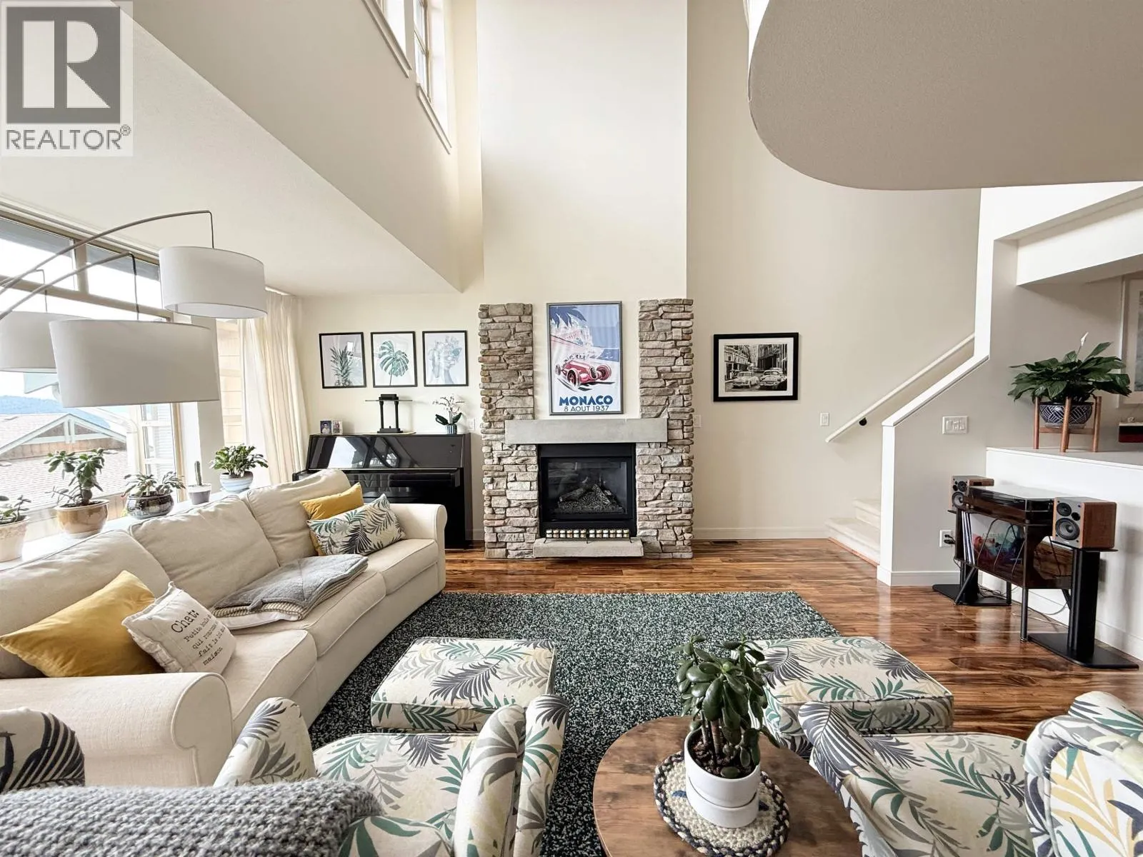 8676 SEASCAPE DRIVE