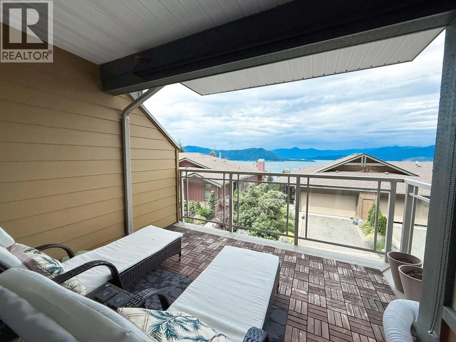 8676 SEASCAPE DRIVE