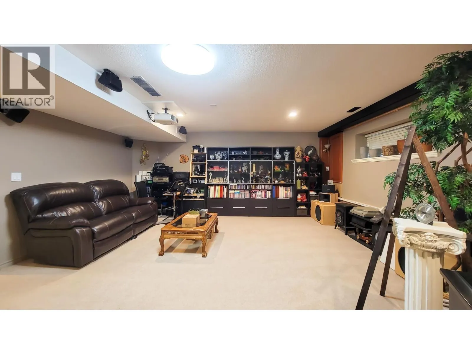 2 3300 PLATEAU BOULEVARD