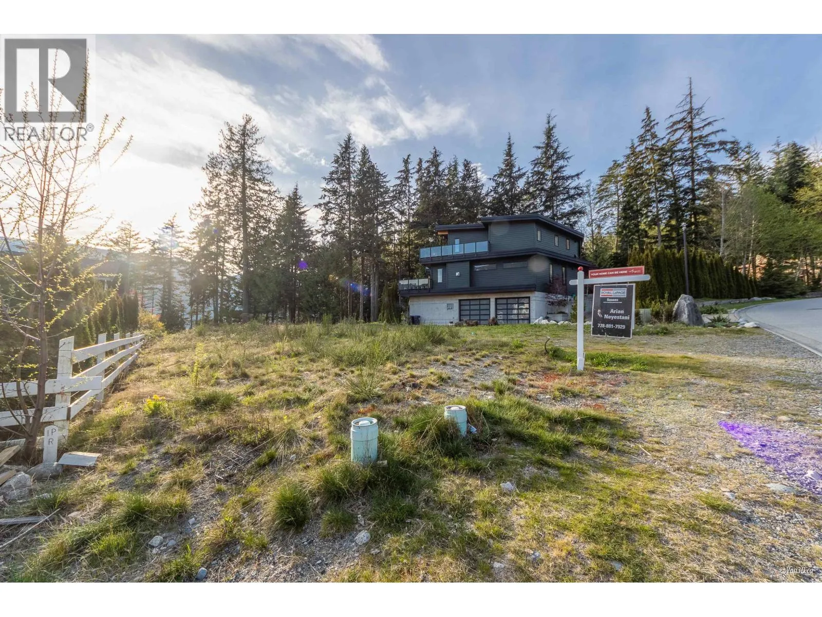 685 COPPER DRIVE