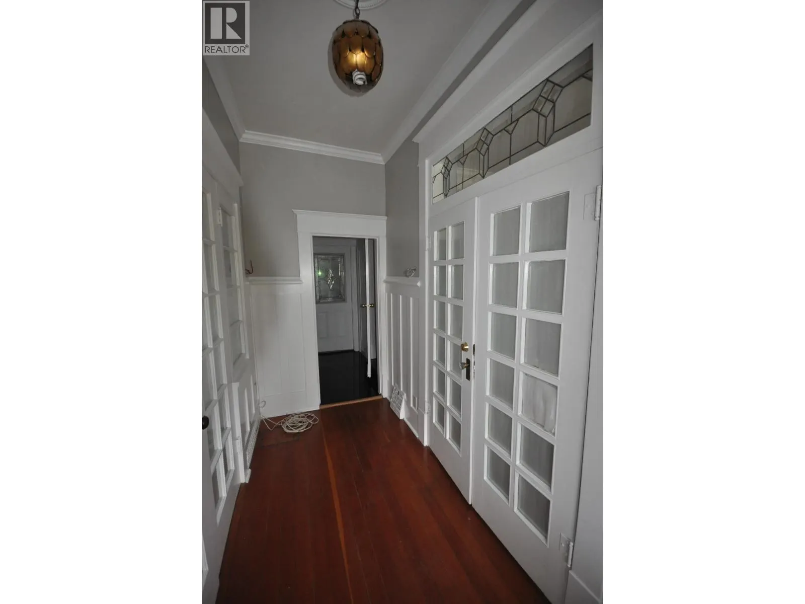 7505 KINGSWAY