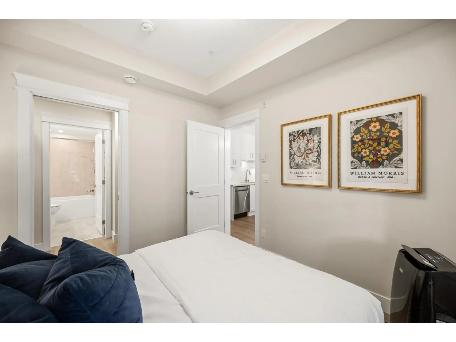 112 20932 83 AVENUE