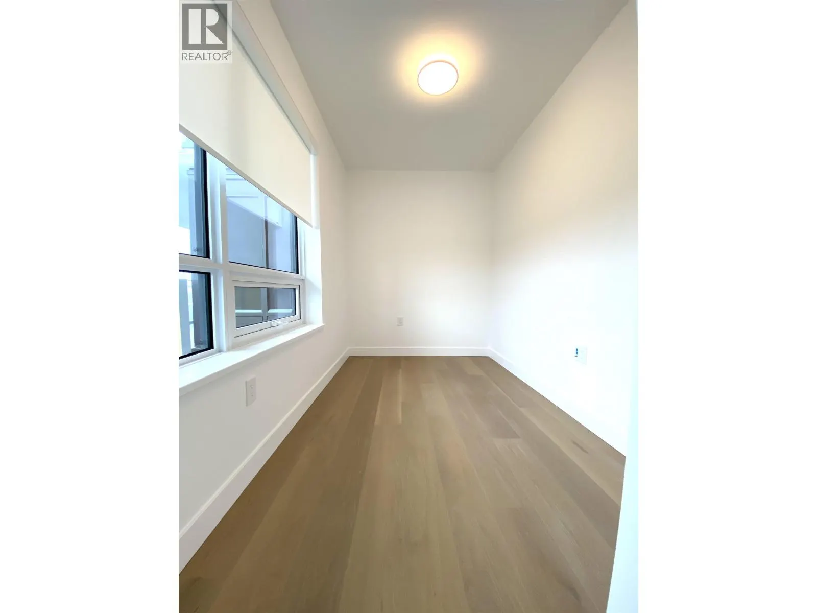 1601 5788 GILBERT ROAD