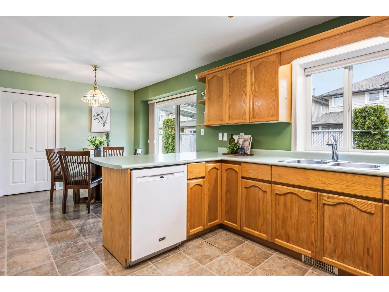 3 45160 SOUTH SUMAS ROAD|Sardis South