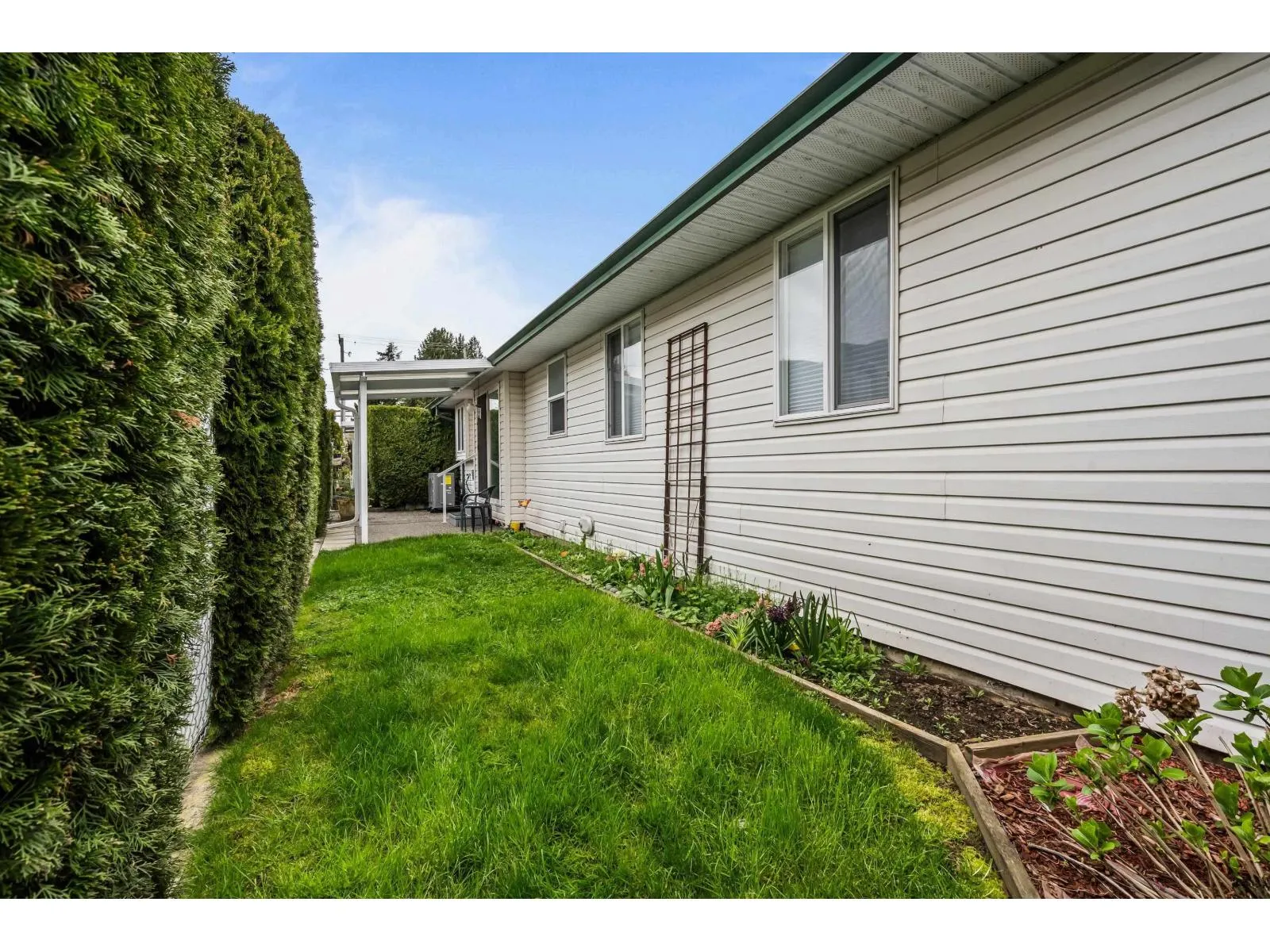 3 45160 SOUTH SUMAS ROAD|Sardis South