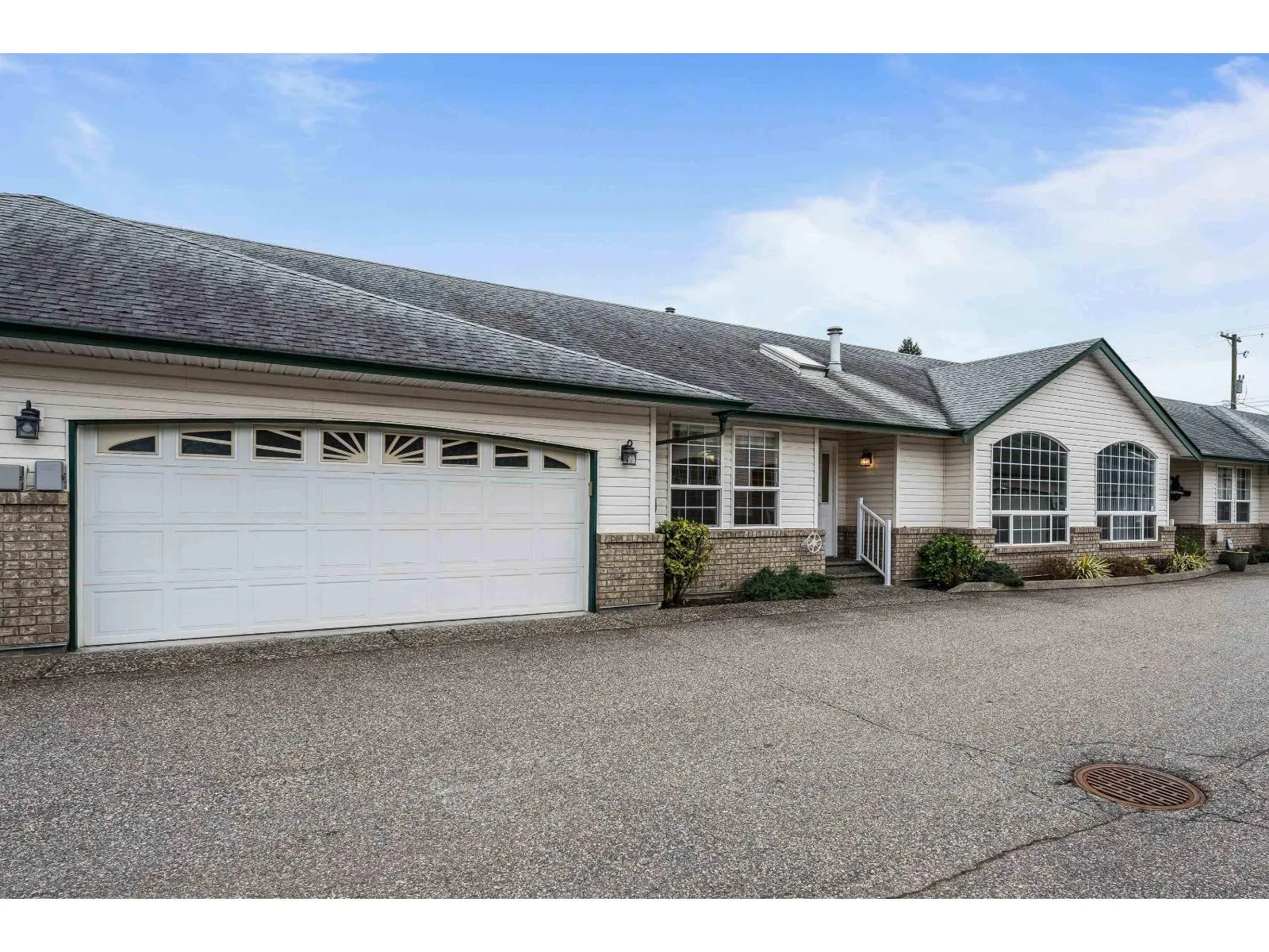 3 45160 SOUTH SUMAS ROAD|Sardis South