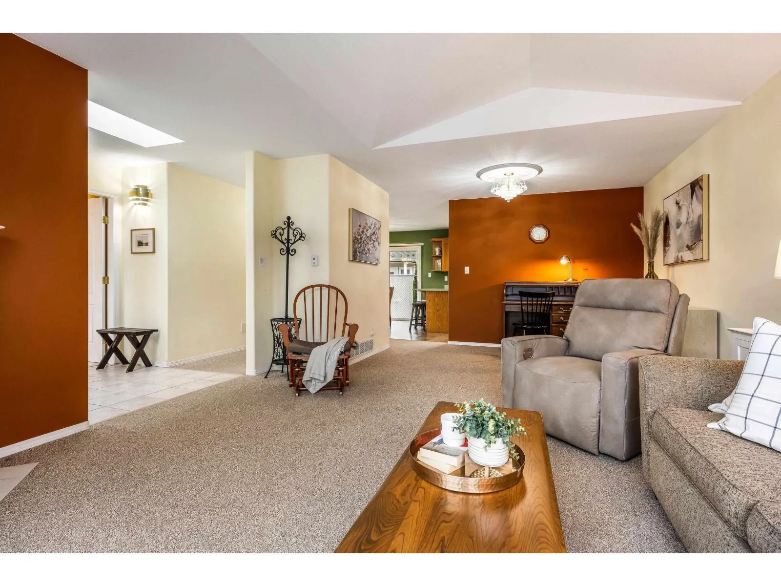 3 45160 SOUTH SUMAS ROAD|Sardis South