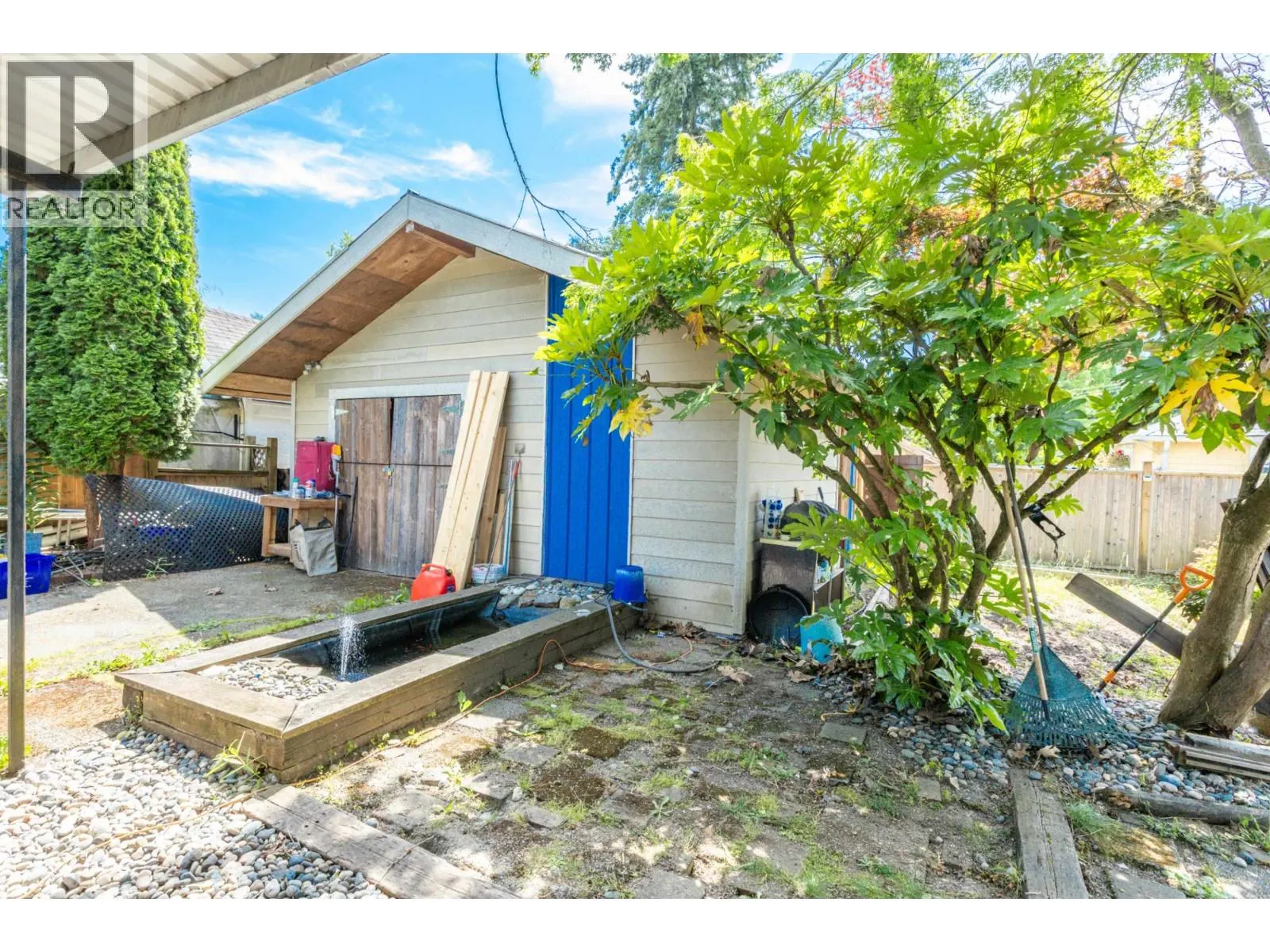 20514 WESTFIELD AVENUE