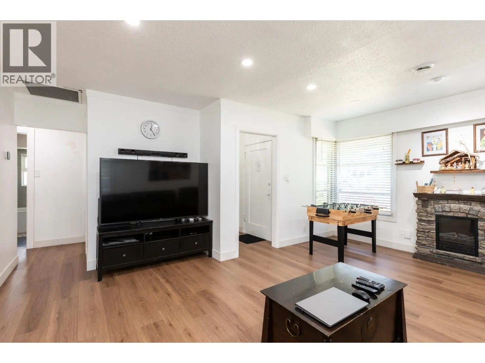 20514 WESTFIELD AVENUE