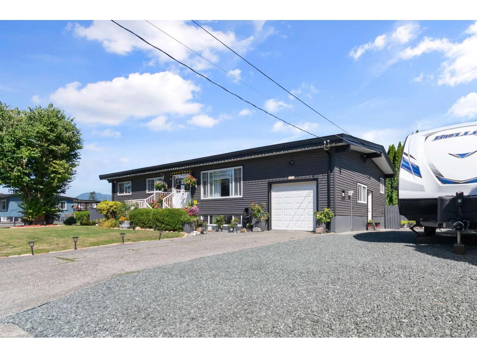 8550 NORMAN CRESCENT|Chilliwack Proper South