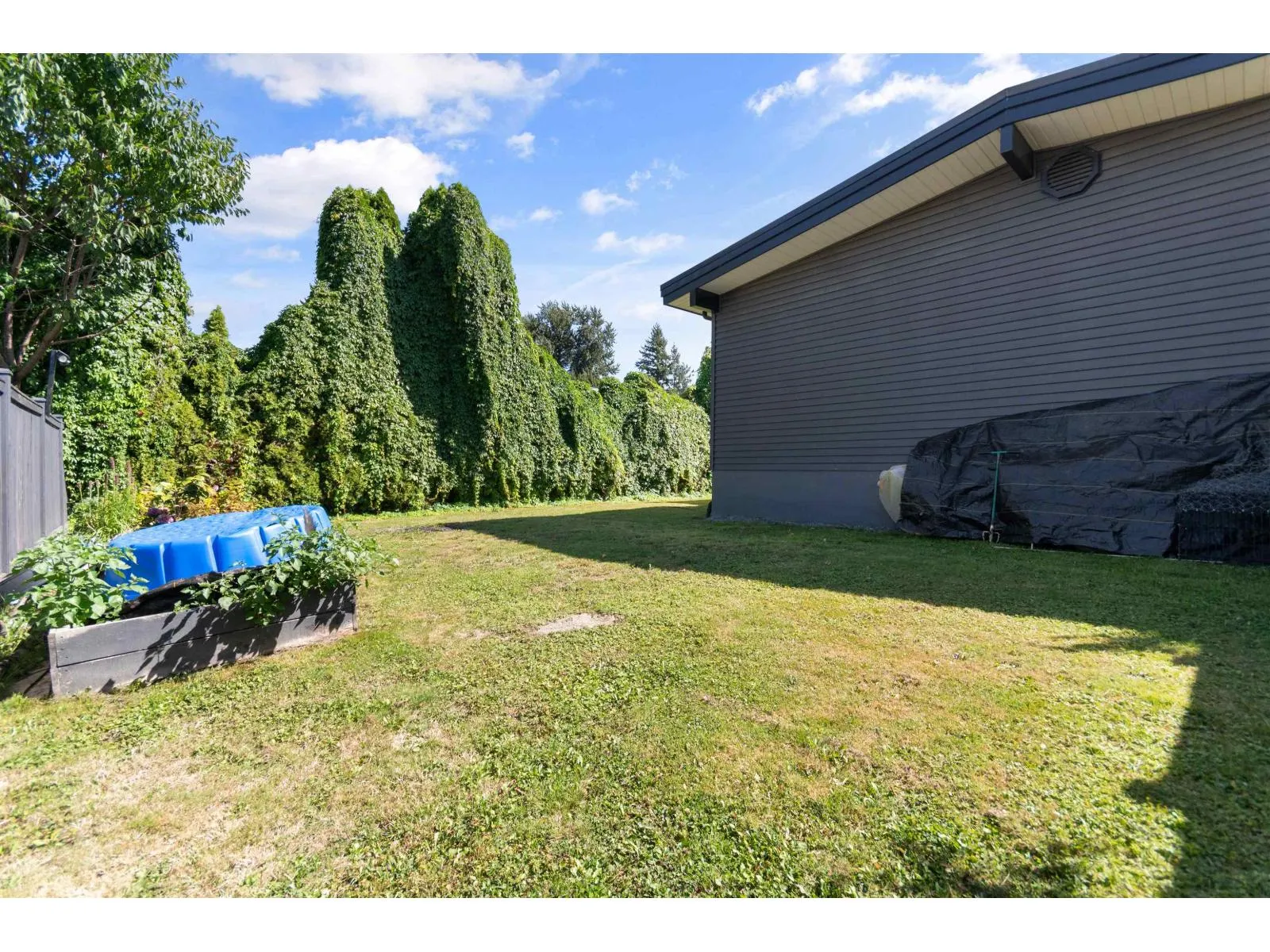 8550 NORMAN CRESCENT|Chilliwack Proper South