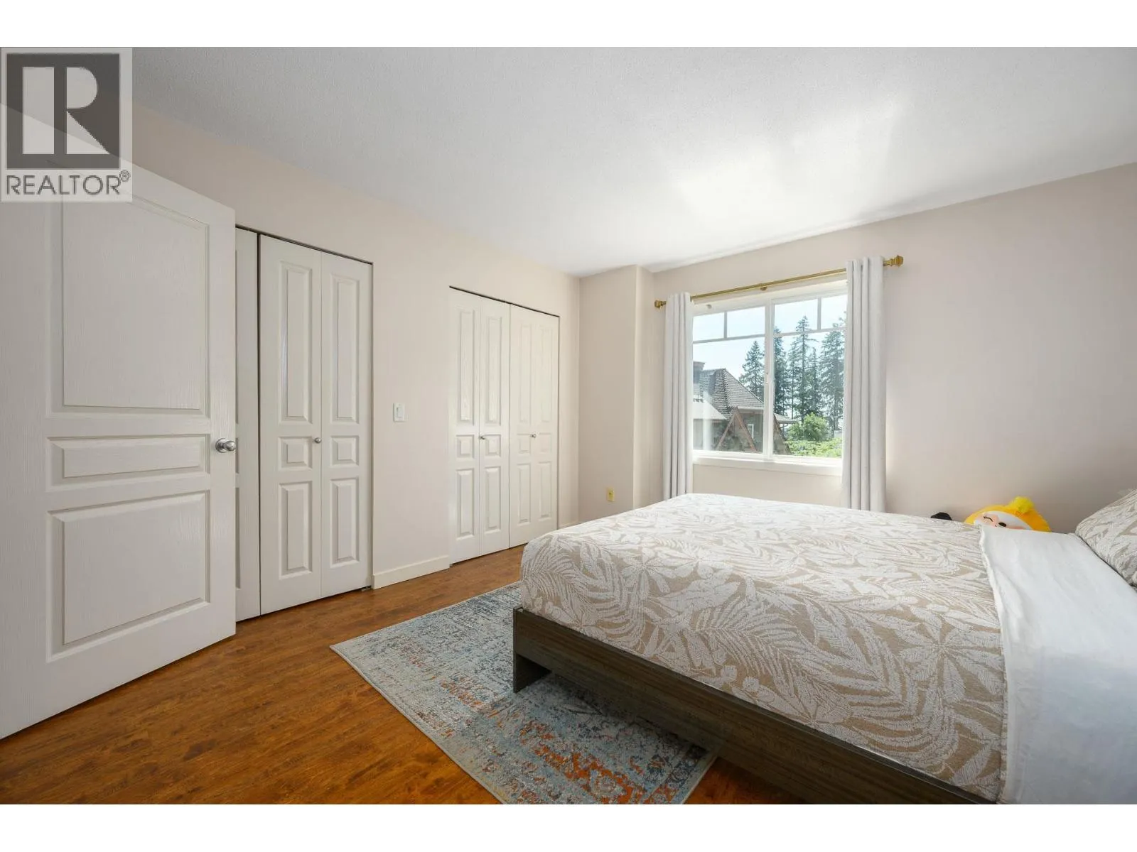 29 2000 PANORAMA DRIVE