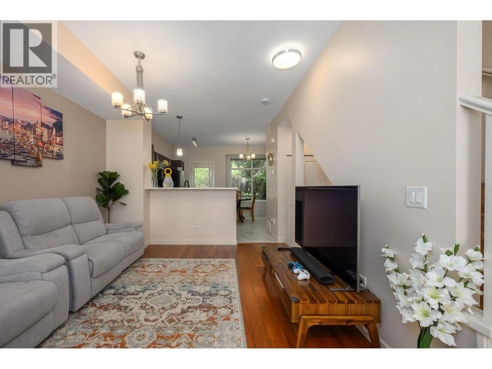 29 2000 PANORAMA DRIVE