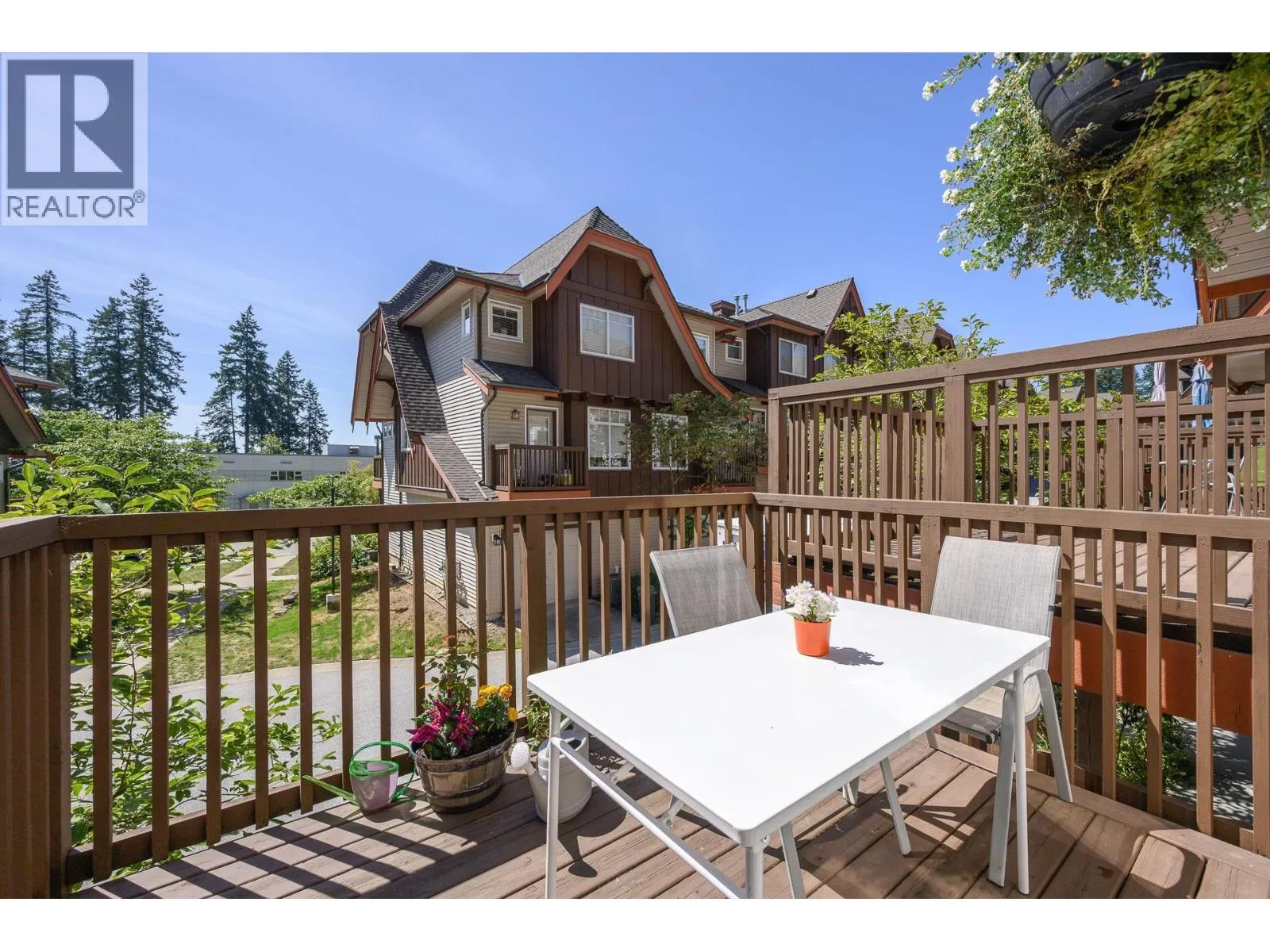 29 2000 PANORAMA DRIVE