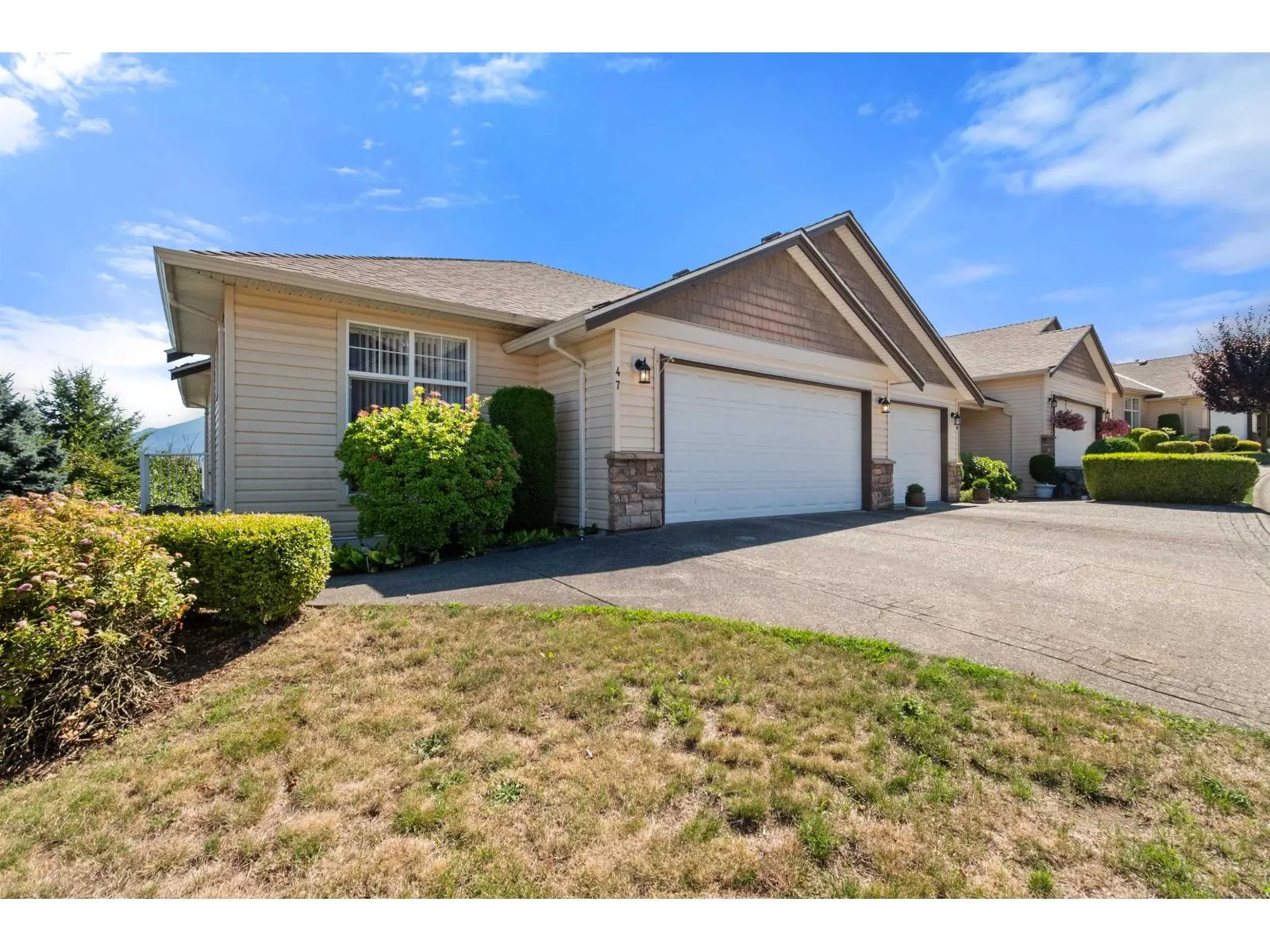 47 8590 SUNRISE DRIVE|Chilliwack Mountain