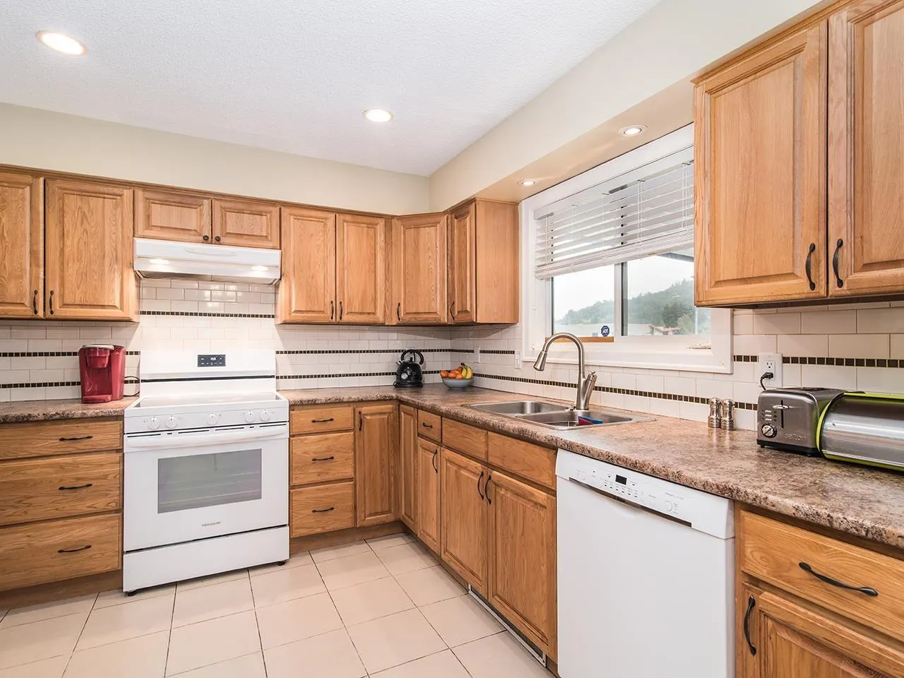 2418 GUILFORD DRIVE