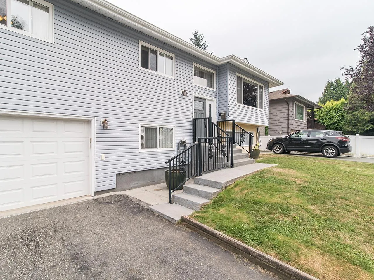 2418 GUILFORD DRIVE