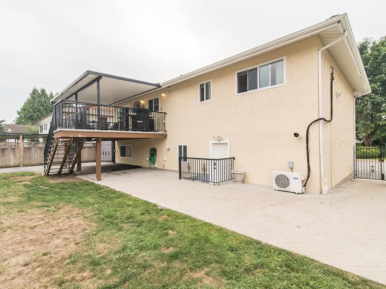 2418 GUILFORD DRIVE