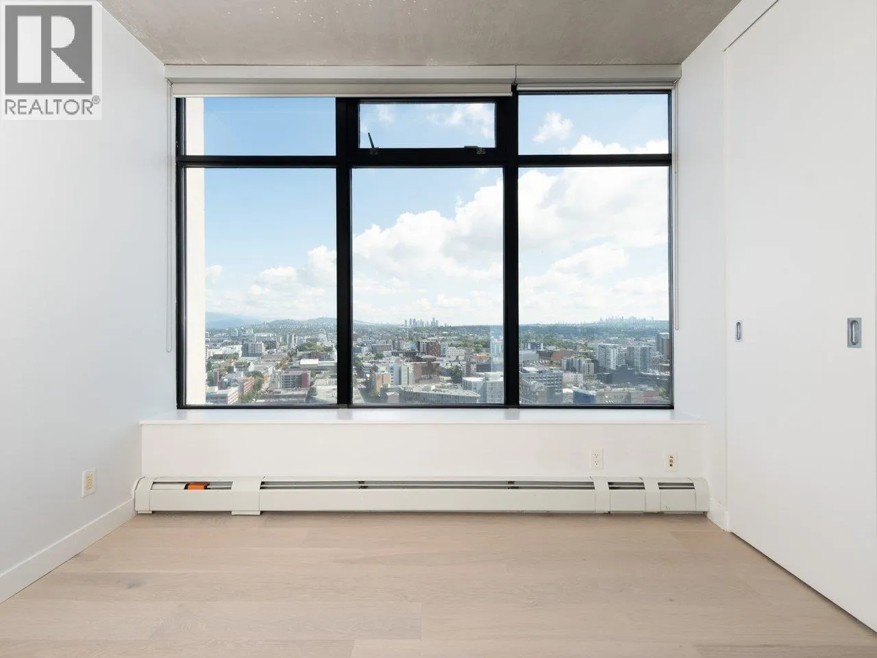 2503 108 W CORDOVA STREET