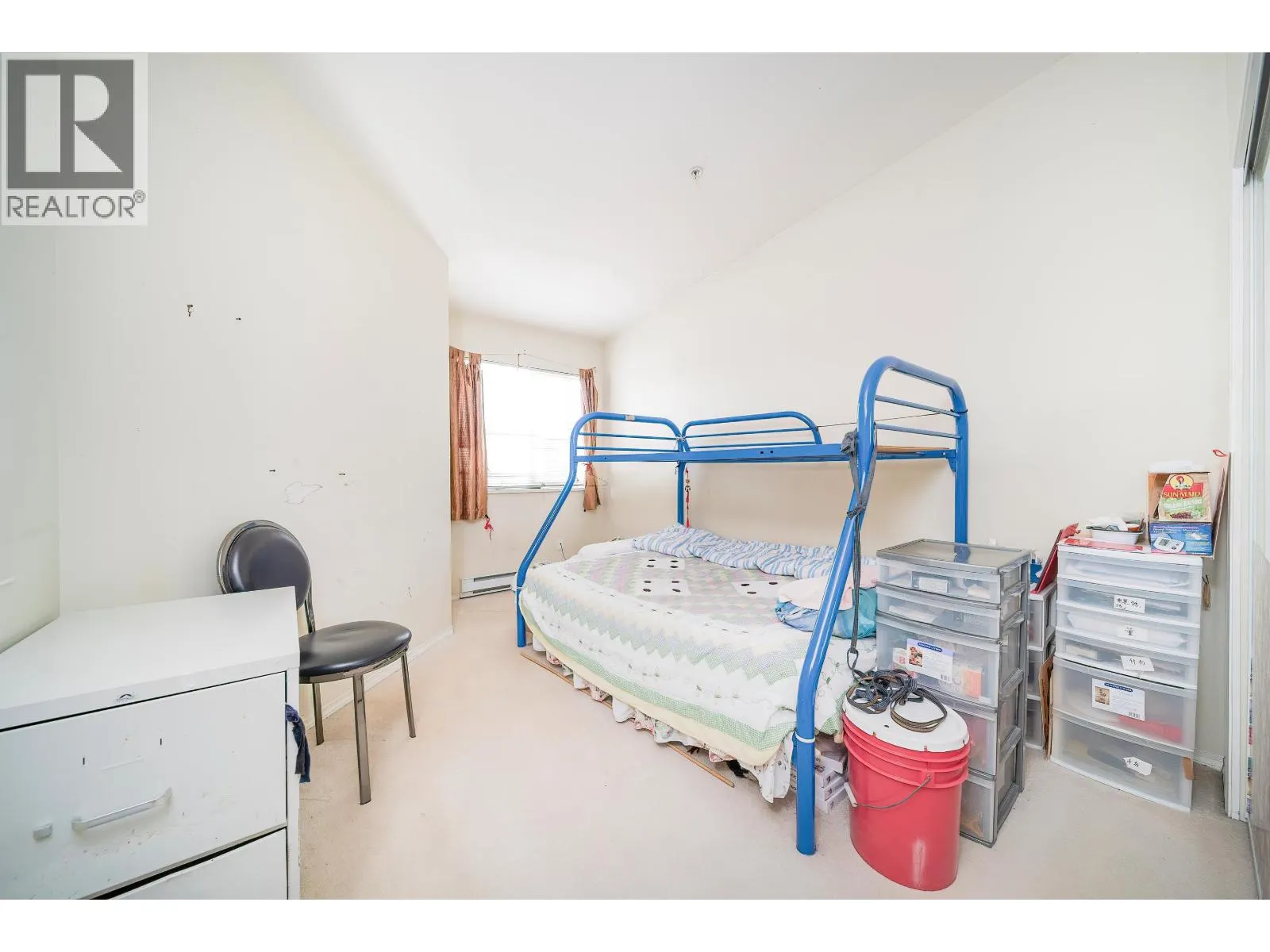 416 2238 KINGSWAY