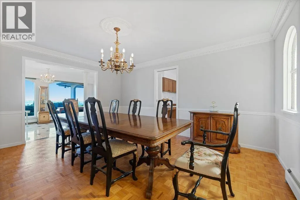 1373 CAMWELL DRIVE