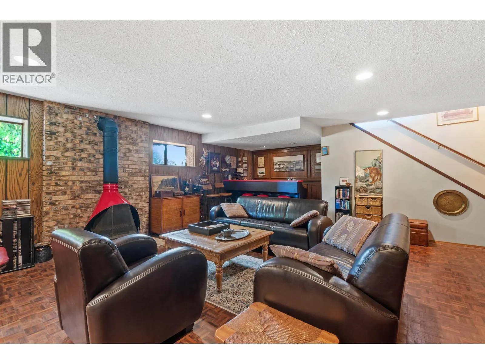 1373 CAMWELL DRIVE