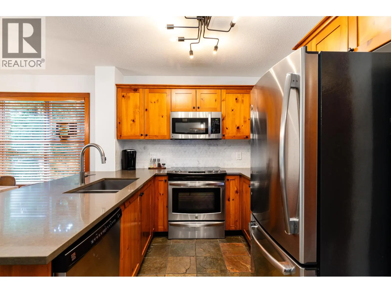 31 4661 BLACKCOMB WAY